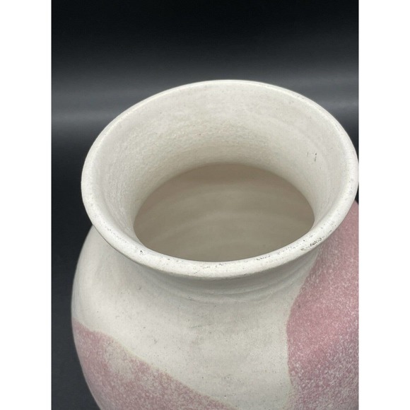 Hummingbird Art Pottery Vase Signed With Raised Floral Relief Design Signed - Picture 6 of 10